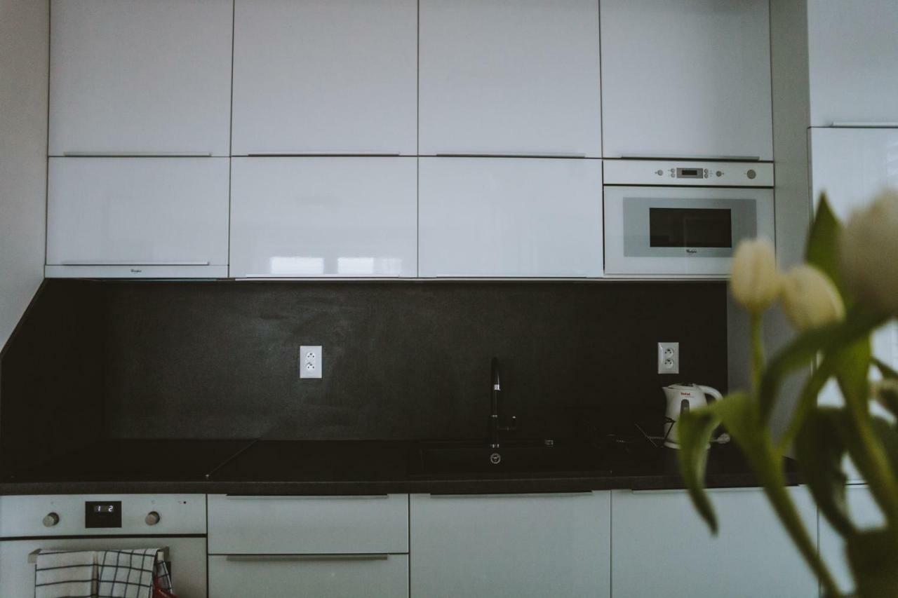 Design Apartment, The City Centre Close To The Health Spa Piest'any Ngoại thất bức ảnh